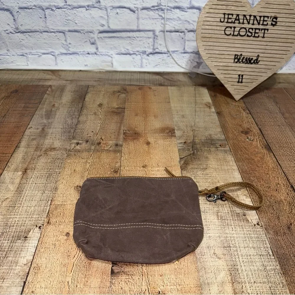 Myra bag BEWILDER HAIRON WRISTLET